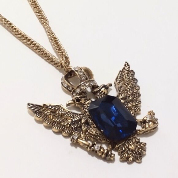 Vintage Gold Tone Rhinestone Double Eagle Pendant Necklace - Picture 4 of 7